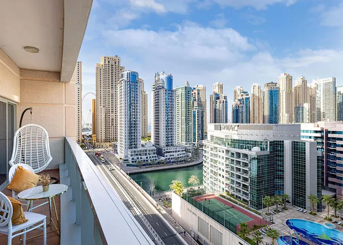 Luxury And Spacious Full Marina View